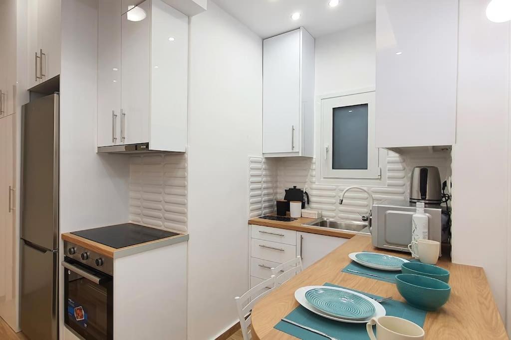 Acropolis Thisio 2 Bedrooms 2 Bathrooms