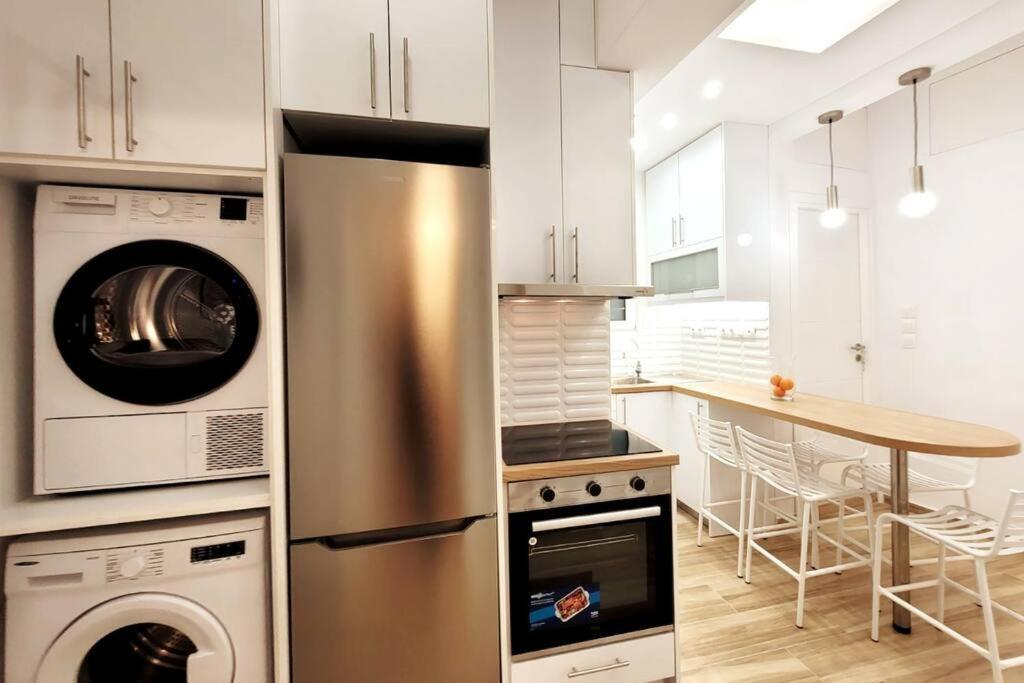 Acropolis Thisio 2 Bedrooms 2 Bathrooms Apartment